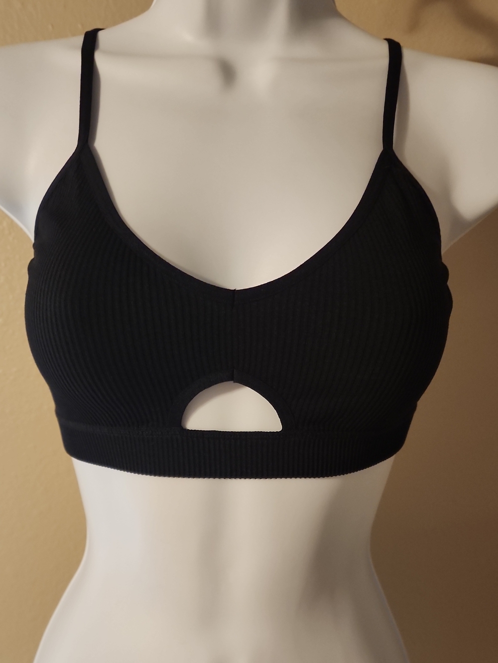 Colsie Black Ribbed Cutout Bralette Tank